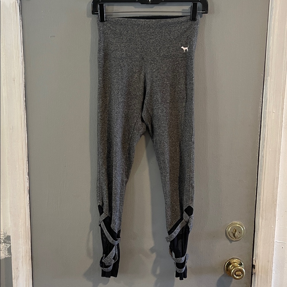 PINK Victoria's Secret Yoga Gray Leggings with Black Ankle Wraps XS